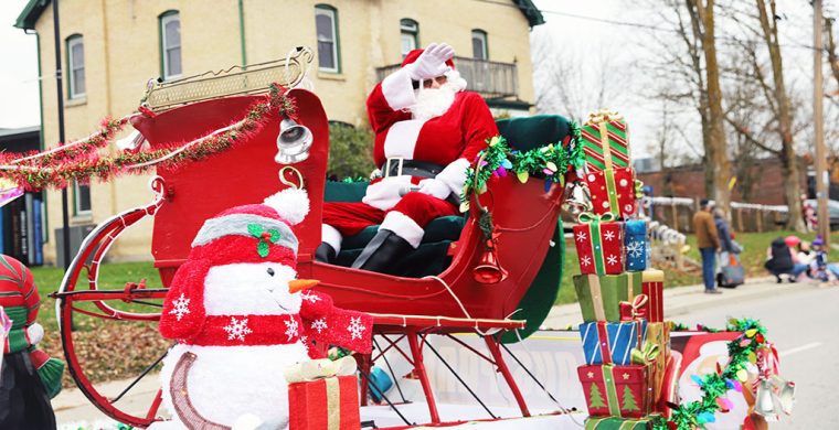 Thanks to the work of the Community Spirits in Action, Santa Claus made an appearance at Six Nations Saturday (Nov. 16) much to the delight of the youngsters waiting. (Photo by Jim C. Powless)