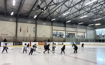 The Grand River Spirit girls’ Under-9 team (in dark jerseys) was one of eight Six Nations clubs that advanced to their Little NHL championship finals. (Photo by Sam Laskaris).