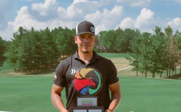 Six Nations member John Monture Jr. won the men’s category at last week’s Indigenous Ontario Golf Championship. Photo by Gregory Mitchell.