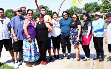 Manitoba wildfire evacuees visit Six Nations