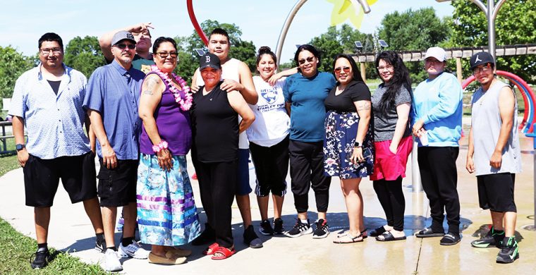 Manitoba wildfire evacuees visit Six Nations