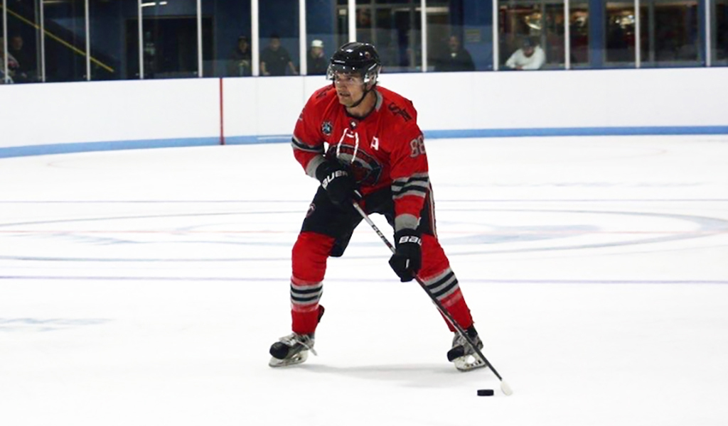Tyler Hill scored the game-winning goal for the Six Nations Ironmen this past Saturday in a road win against the Woodstock Lakers. Photo by Homer Anderson.