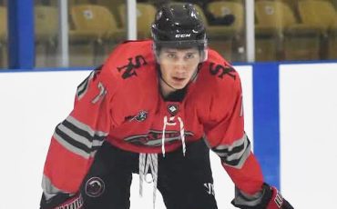 Chris Hrabec picked up his first win between the pipes for the Six Nations Ironmen on Sunday. Photo by Honee Anderson.