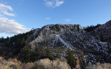 Hoodoos in the winter at the Tkʼemlúps te Secwépemc reserve. Photo by Macarena Mantilla/The Wren News