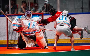 Goaltender Warren Hill backstopped the Six Nations Chiefs to a road victory versus the Brooklin Lacrosse Club on Saturday. (Photo by Darryl Smart)