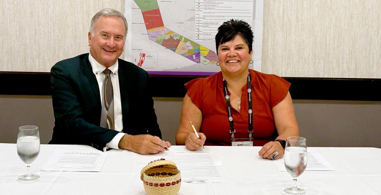 Brantford Mayor Kevin Davis and Six Nations Elected Chief Sherri-Lyn Hill signed a MOU over future land development at the Association of Municipalities of Ontario (AMO) conference in Ottawa (Supplied Photo)