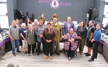 Six Nations Elected Council joined a lawsuit launched by two comunity members, Wilf Davey and Bill Monture against the Haudenosaunee Confederacy Council’s development group. SNEC had a group photo taken after agreeing to join the lawsuit. (Supplied Photo)