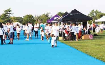 Six Nations annual colour run drew a crowd of wanna be runners to the track last week for the annual event. (Photos by Jim C. Powless)