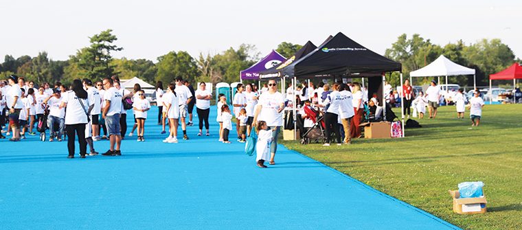 Six Nations annual colour run drew a crowd of wanna be runners to the track last week for the annual event. (Photos by Jim C. Powless)
